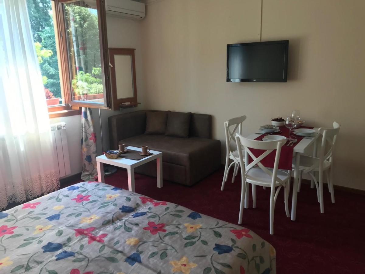Apartments Passage Vrnjačka Banja Kültér fotó